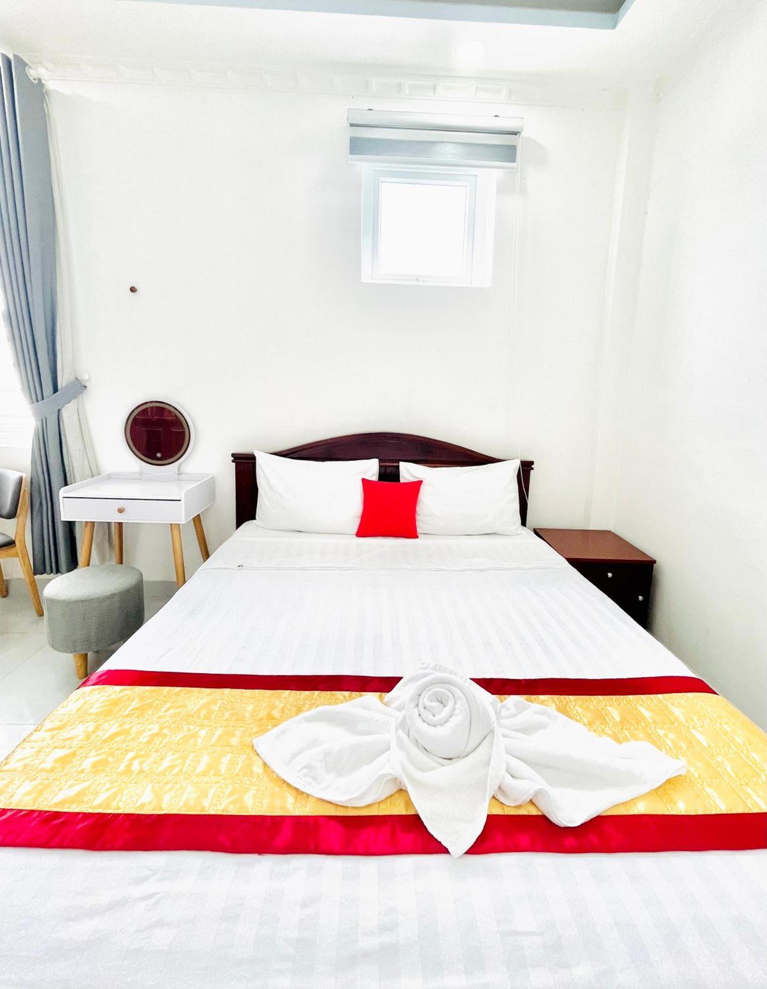 Luxury Vuon Lai Hotel TP. Hồ Chí Minh Ngoại thất bức ảnh